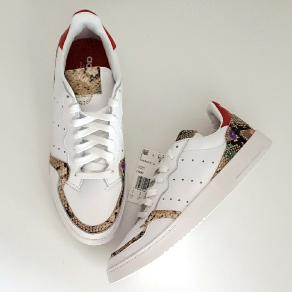Addidas Snakers - Picture 2 of 11
